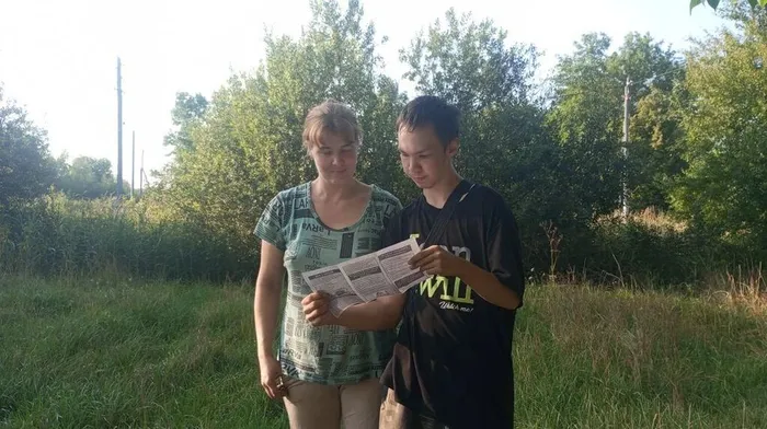 на фото участники акции (1)