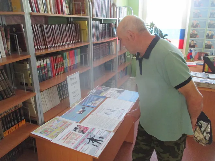 У выставки Владимир Николаевич